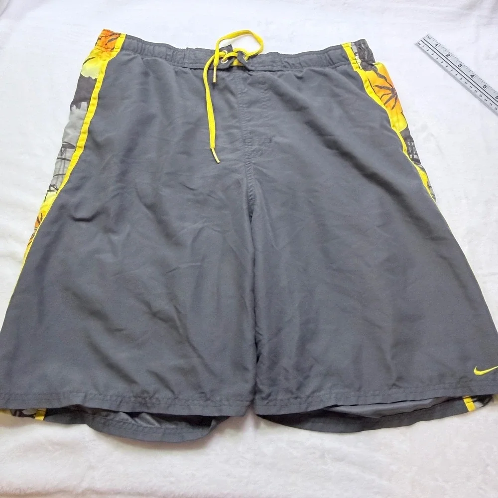 Nike Swim Board Shorts Floral Side Stripe Gray Yellow Mens Size L